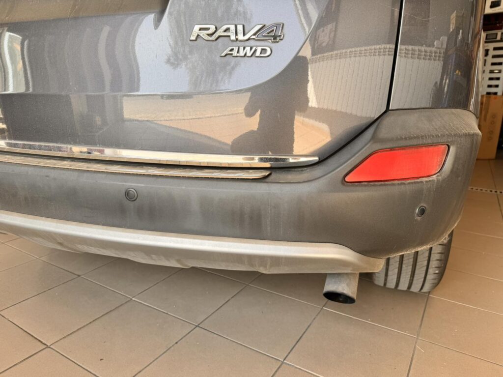 Toyota Rav4 | Montaż czujników parkowania z modułem Tytan