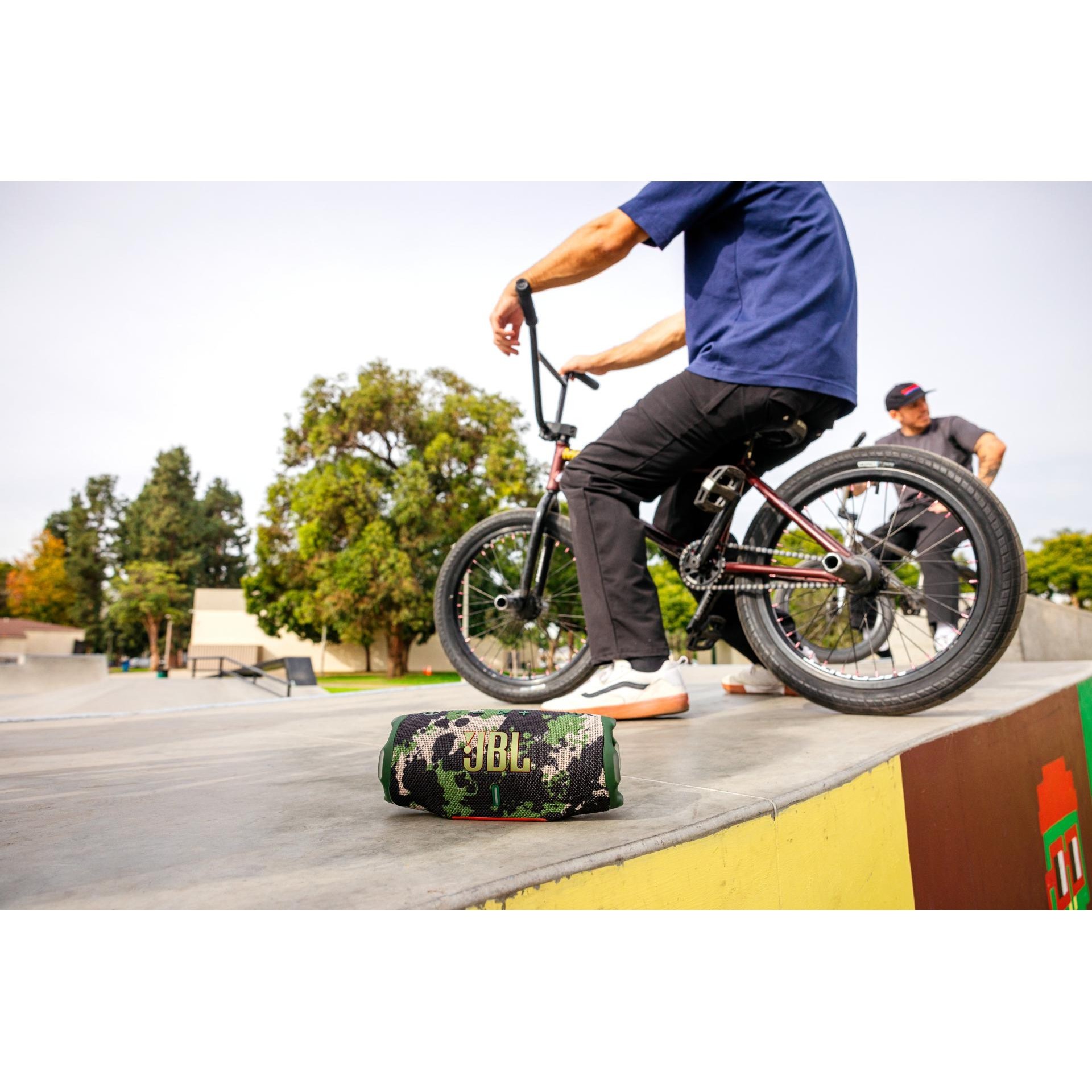 JBL Charge 6 – zdjęcie 14